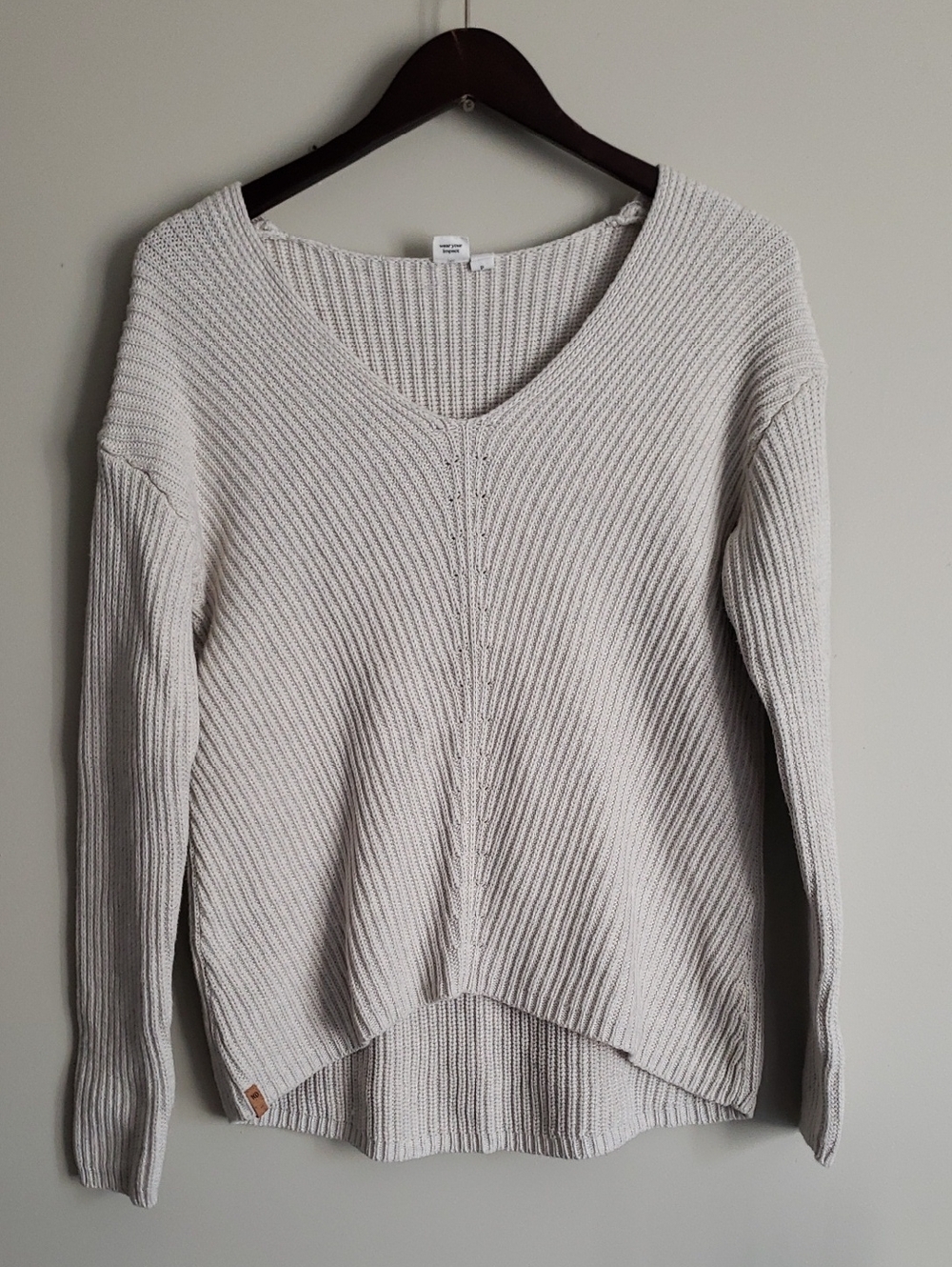 tentree Organic Cotton Women’s V-Neck Ribbed Sweater